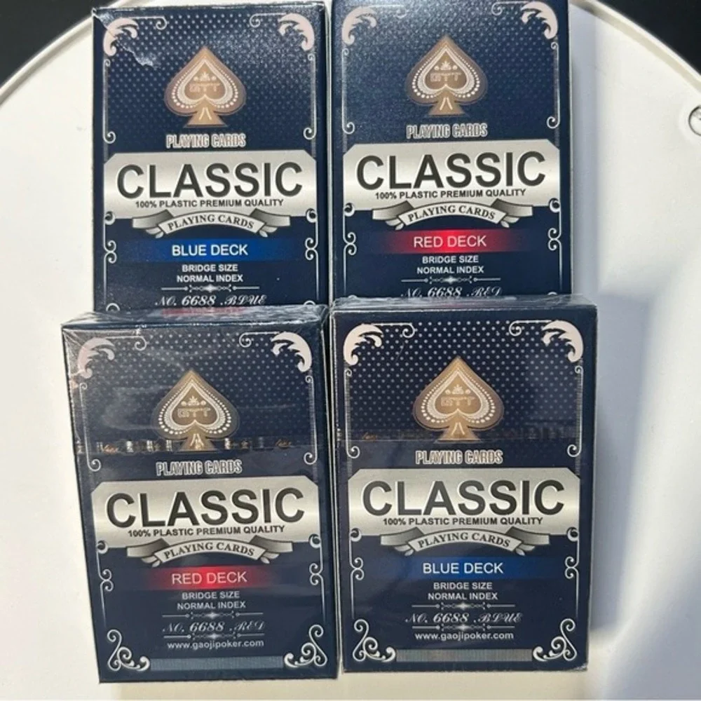 Lot of 4 bundle of Double Classic Plastic Playing Card‎ Set w/ Blue & Red Decks